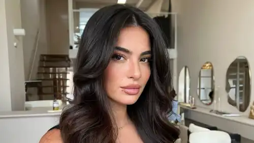 ميليسا باموك تثير الجدل باختيارها هولندا