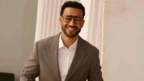 أحمد داود يودّع موقع تصوير "إذما" بطريقة طريفة