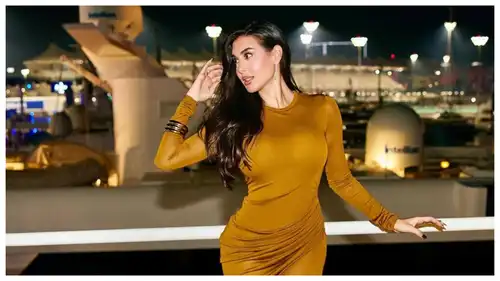 ياسمين صبري عن محمود عبدالعزيز: كان عايز يجوزني حد من عيلته