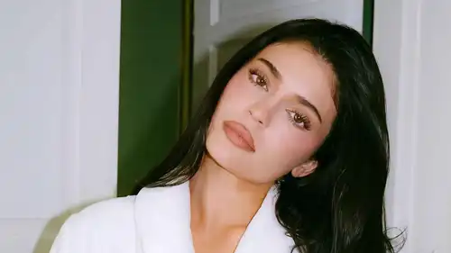 كايلي جينر تزيّن منزل أحلامها بأشجار الزيتون