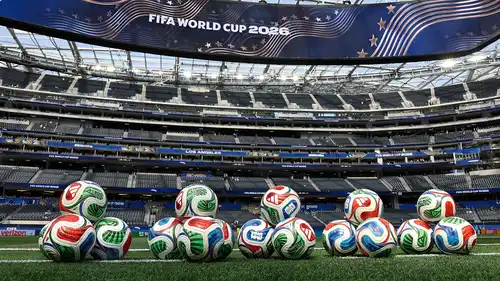 كيف رسمت "ناسا" ملامح كرة كأس العالم 2026؟
