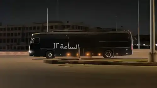 ما حقيقة أتوبيس الساعة 12 في مصر؟ القصة الكاملة وراء الحافلة الغامضة