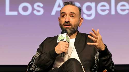 عمرو سلامة يشيد بفيلم "إذما": بكيت في المشهد نفسه مرتين