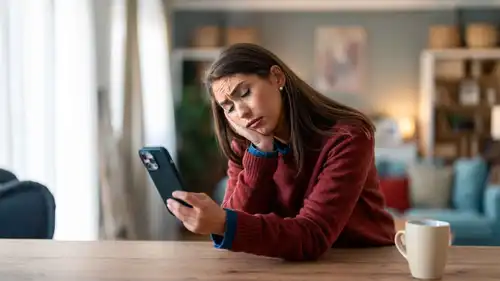 أسباب الانسحاب المفاجئ في العلاقة وكيف تتعاملين معه