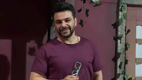 كريم الحسيني يكشف معاناة زوجته مع السرطان