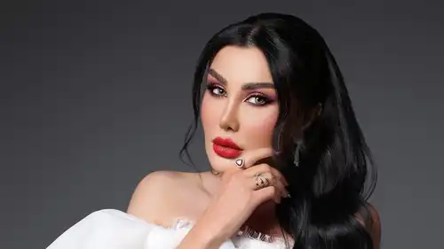 جيني إسبر تكشف ملامح شخصيتها في "خارج التغطية"