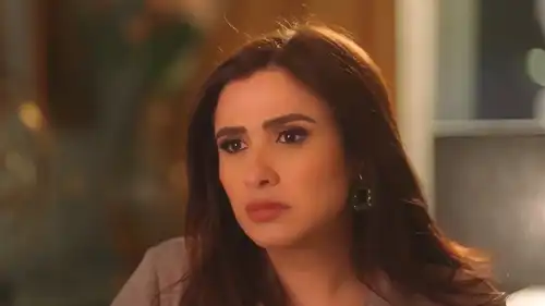 ياسمين عبد العزيز