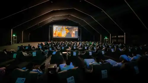سينما القطيف تنطلق بأجواء بحرية وجماهيرية كبيرة