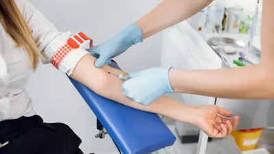 ما علاقة تحليل الدم بطريقة علاج أمراض الشيخوخة؟