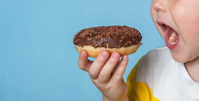 هل يُنصح بإجراء عملية "تكميم المعدة" للأطفال في سن مبكرة؟