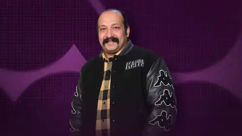 ماذا قال محمد ثروت بعد زيارته الأولى إلى سوريا؟