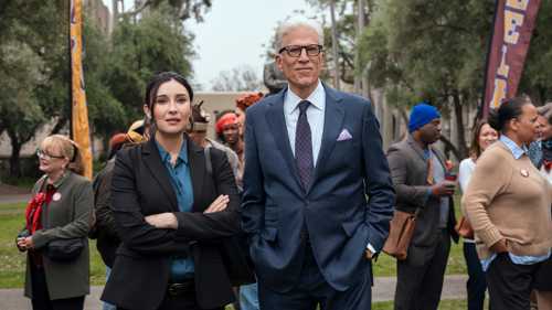 موعد عرض مسلسل A Man On The Inside 2.. الصور الأولى لأبطاله