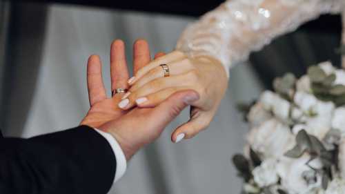6 دروس عن الزواج تتعلمينها متأخرا في الحياة