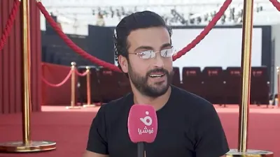 (خاص) مهند الحمدي يكشف طبيعة علاقته بوالدته.. ونجمته المصرية المفضلة