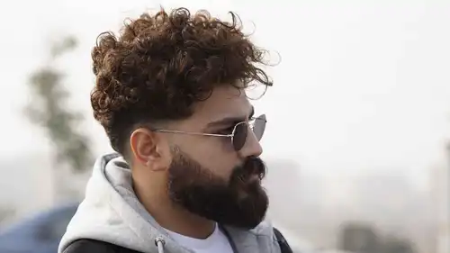 مسلم يطلق فيديو كليب أغنية "واحشاني"