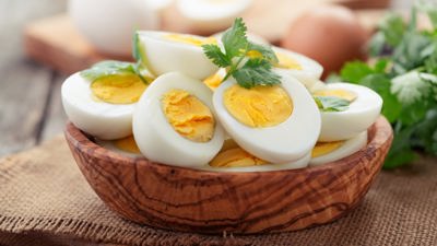 حمية البيض المسلوق.. فوائدها وأضرارها