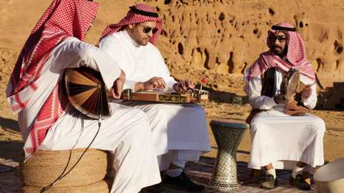 "مهرجان فنون العلا" مشهد نابض يحتفي بالإبداع