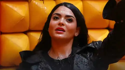 أسماء جلال في رامز ليفل الوحش