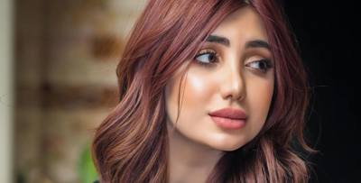 تارة فارس: نفسيتي تعبانة.. وارتكبت هذا الحرام!