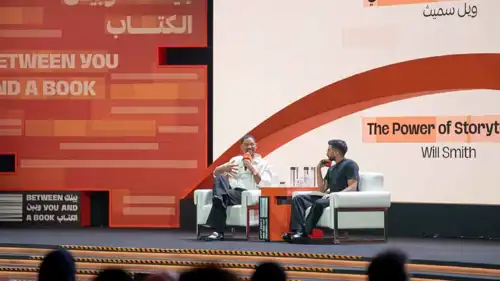 ويل سميث في معرض الشارقة