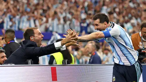 من هو الرجل الذي خصّه ميسي باحتفال استثنائي في كأس العالم 2026؟