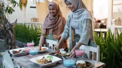 إتيكيت الإفطار والمائدة العائلية الناجحة في رمضان