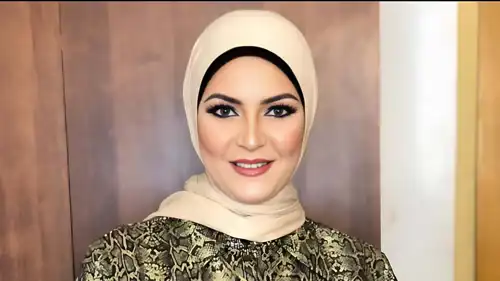 منال عبد اللطيف من دون حجاب.. أحدث ظهور يثير الجدل