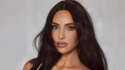 كيم كارداشيان تتجاهل مراسل الفورمولا 1 الشهير
