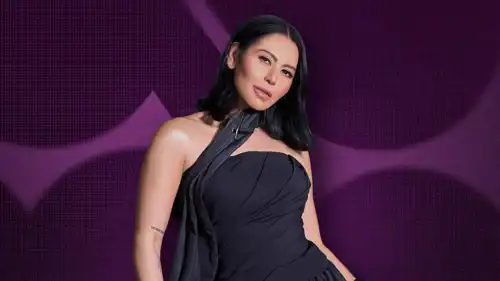 الفنانة المصرية لقاء الخميسي