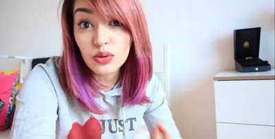 اليوتيوبر سارة جو تصاب بشلل نصفي بسبب الطب البديل في كوريا! 