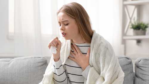 دليل شامل حول أسباب وطرق علاج السعال الجاف