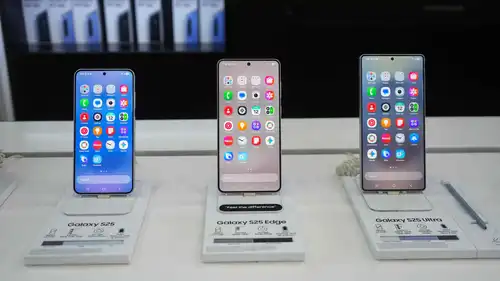 سامسونغ تستعد لمفاجأة جديدة مع Galaxy S27 Edge