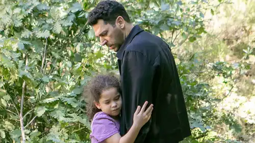 إعلان الحلقة 34 من مسلسل "ورود وذنوب".. قادر تتعرض لإطلاق نار