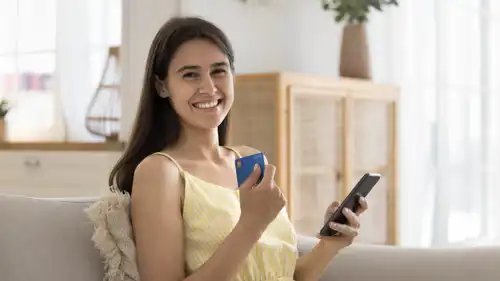 أفضل تطبيقات تنسيق الملابس وتنظيم الخزانة بسهولة