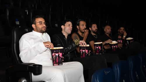 "كايروكي" تشاهد فيلم 7Dogs بعد حفلها في جدة (صور)