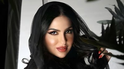 بعد غياب 15 عاماً.. زينب العسكري تفكر بالعودة للتمثيل