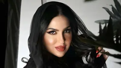 بعد غياب 15 عاماً.. زينب العسكري تفكر بالعودة للتمثيل