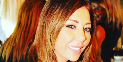 رولا شاميّة: نادين الراسي أدارتْ لي ظهرها.. وستيفاني صليبا بدون موهبة!