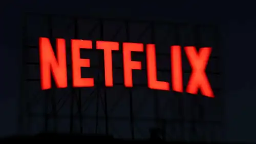 منصة Netflix تطلق قسمًا مخصصًا لعشاق الروايات