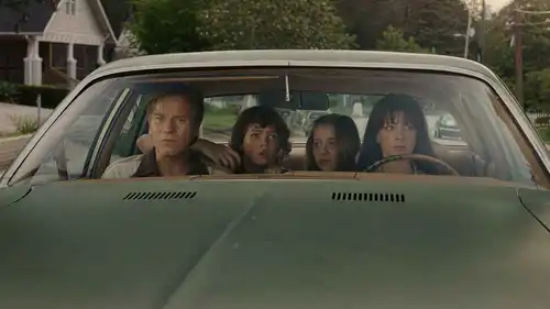 فيلم The End of Oak Street.. التفاصيل وموعد عرضه في مصر