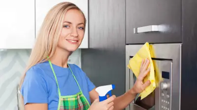 تنظيف الميكروويف