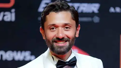 كريم محمود عبد العزيز في مسلسل مملكة الحرير