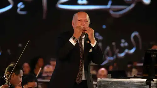 عمر خيرت يعزف على قلوب جمهور مهرجان الموسيقى العربية (صور) 
