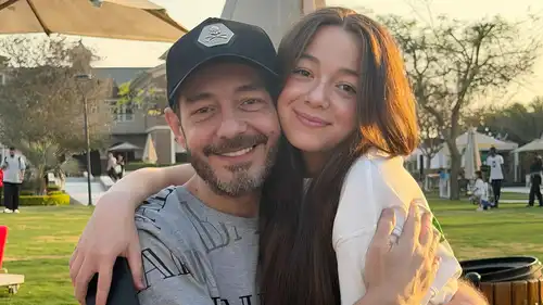 أحمد زاهر يتحدث عن شهرة بناته وعلاقته بتامر حسني ومحمد رمضان