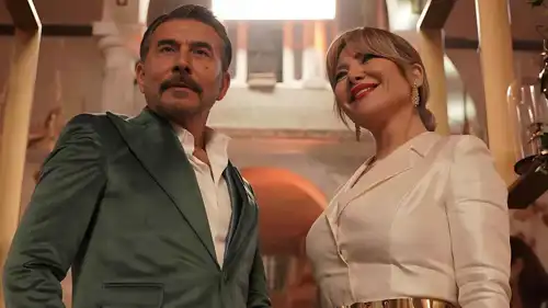 مسلسل سعادة المجنون