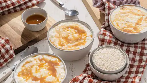 بودينغ الأرز بالكراميل.. حلوى كريمية لذيذة