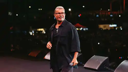 أبرز مفاجآت ألبوم عمرو دياب الجديد "حبيتك"