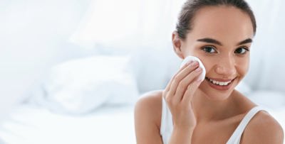 للعناية بوجهك.. وصفات للغسول الطبيعي يمكنك تحضيرها بنفسك!