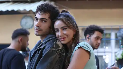 كيف تفوق "إسطنبول رأسا على عقب" على "المدينة البعيدة" جماهيرياً؟