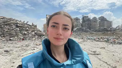 بلستيا العقاد